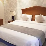 Royal Golden Hotel
